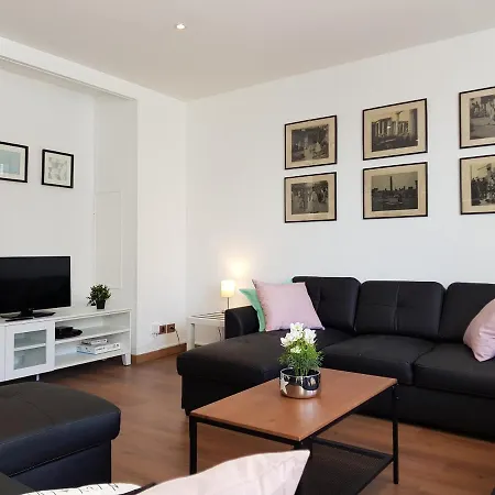 Hypercentre, 137m2, 4 Chambres, Parking, Balcon 公寓